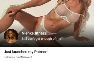  nude photo #0002