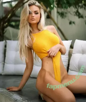 nienkefit / nienke.fitness nude photo #0006