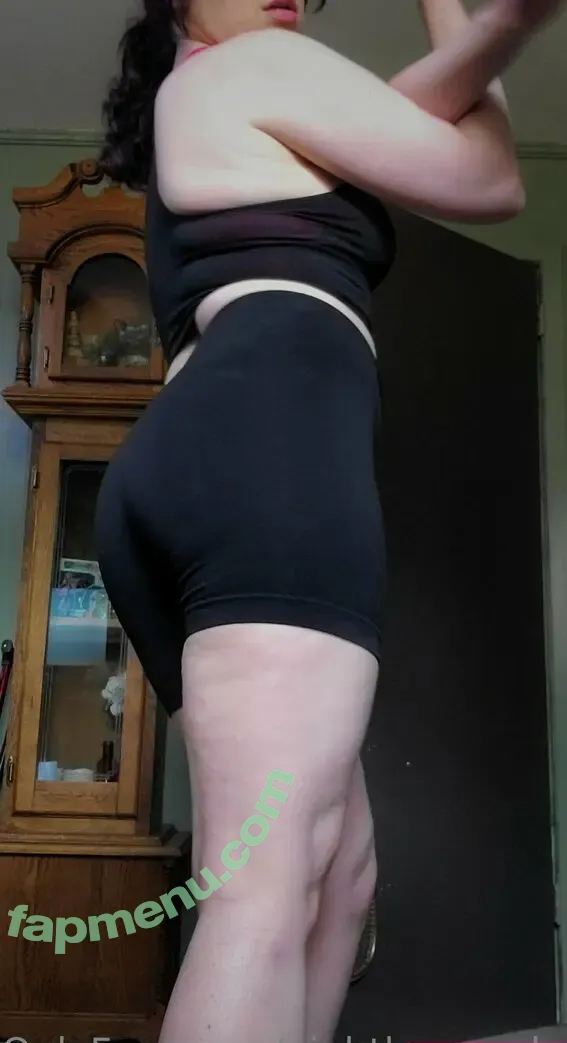 nightleycosplay nude photo #0030 (nightleycosplay)