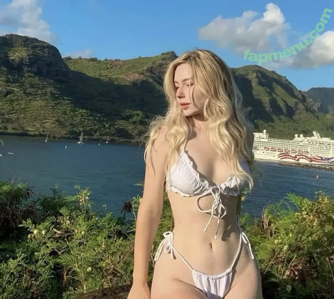Nika Beiar nude photo #0002 (Nika Beiar)