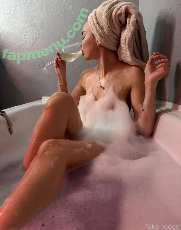 Nika Lodge nude photo #0116 (Veronik28015071 / nika_sun88 / onlynikalodge)