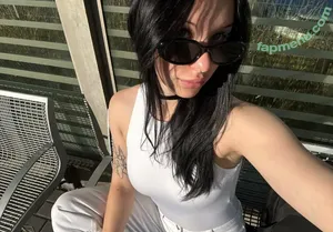  nude photo #0004