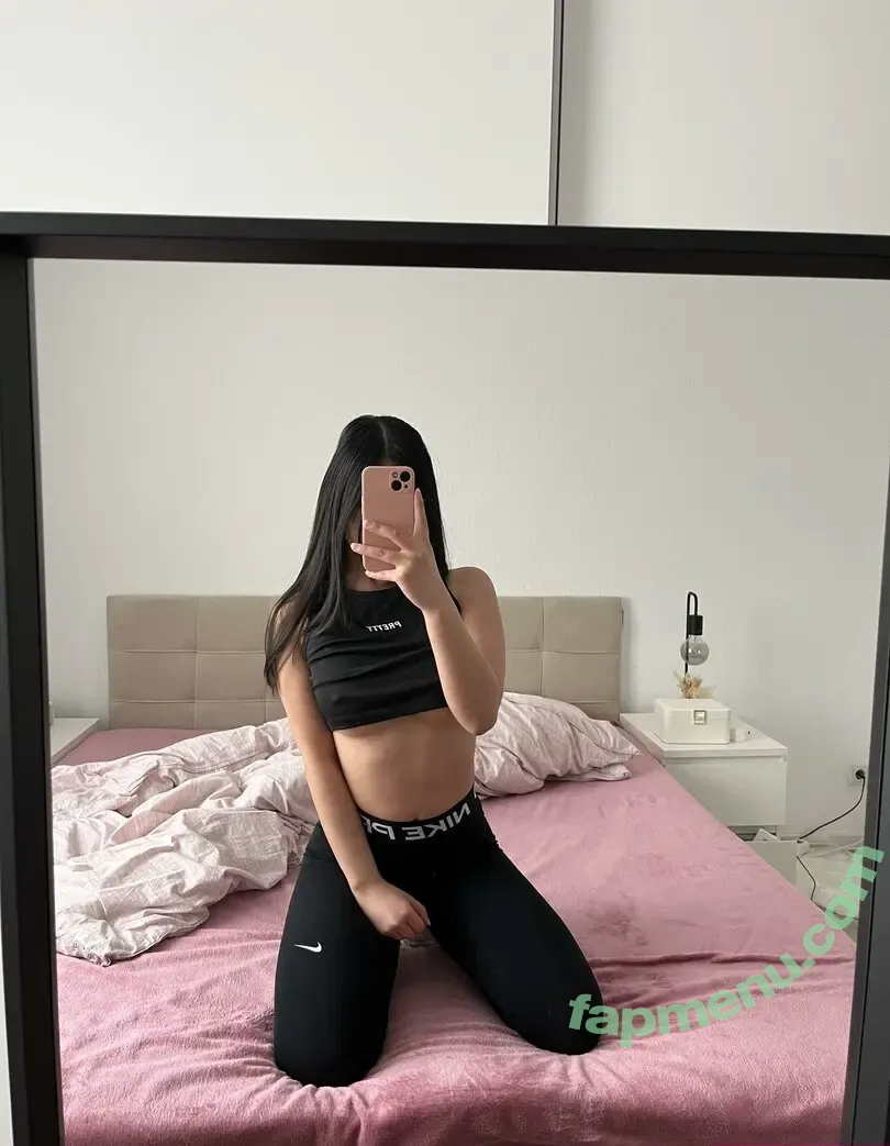 Nike Pro Leggings nude photo #0008 (Nike Pro Shorts Content / nikeleggingz)