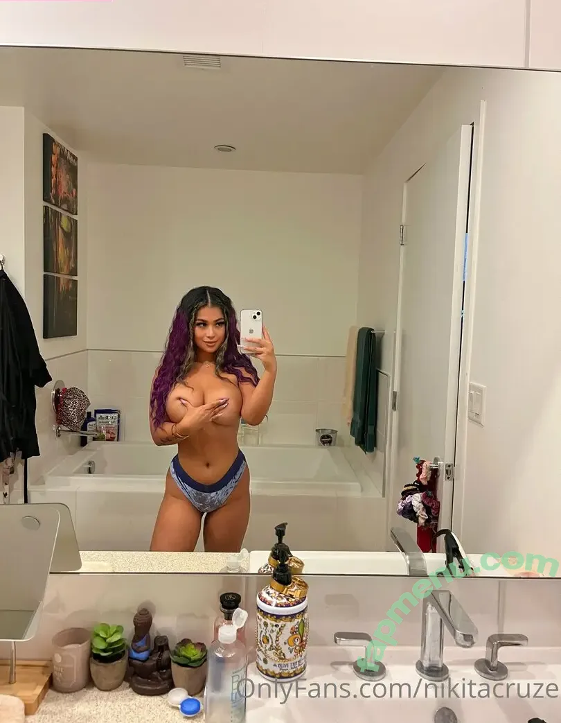 Nikita Kim nude photo #0006 (Nikita Cruze / NikitaxKim / nikitacruze / nikitakim)