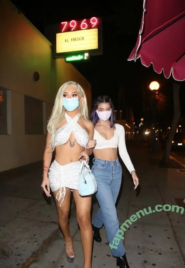 nikitadragun nude photo #0007 (nikitadragun)