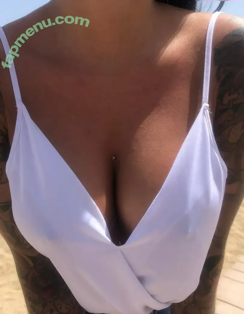 Nikki Belfort nude photo #0013 (nicole___black / nikkibelfort / nikkibelfort69)