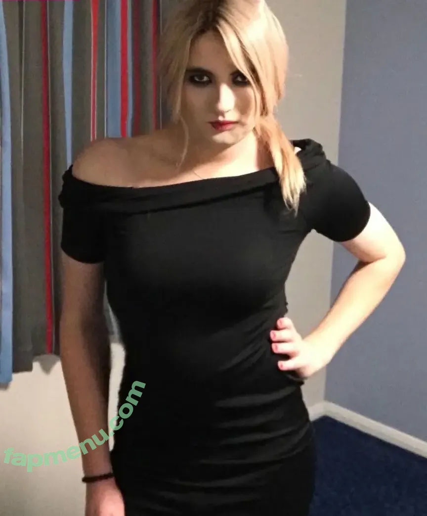 Nikki Buxton nude photo #0018 (nikkibuxton / nikkibuxton88)