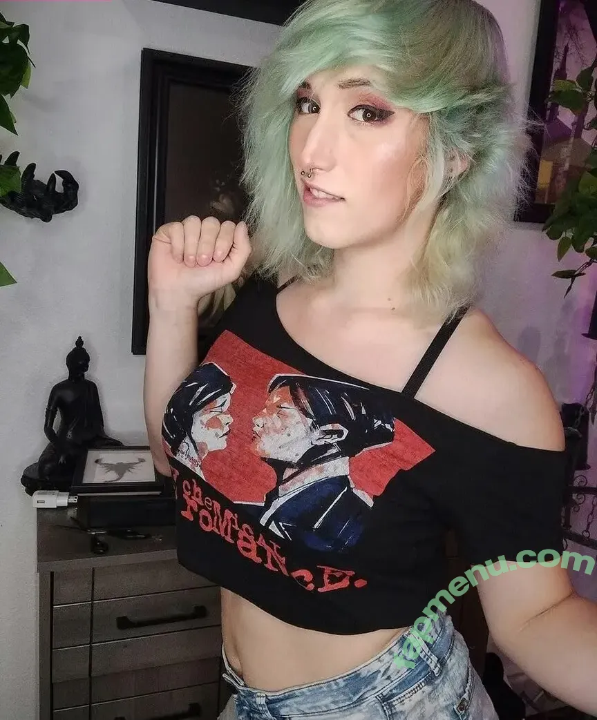 Nikki Mayhem nude photo #0094 (cutie_shannibananie / nikki_mayhem / tsnikki_mayhem)