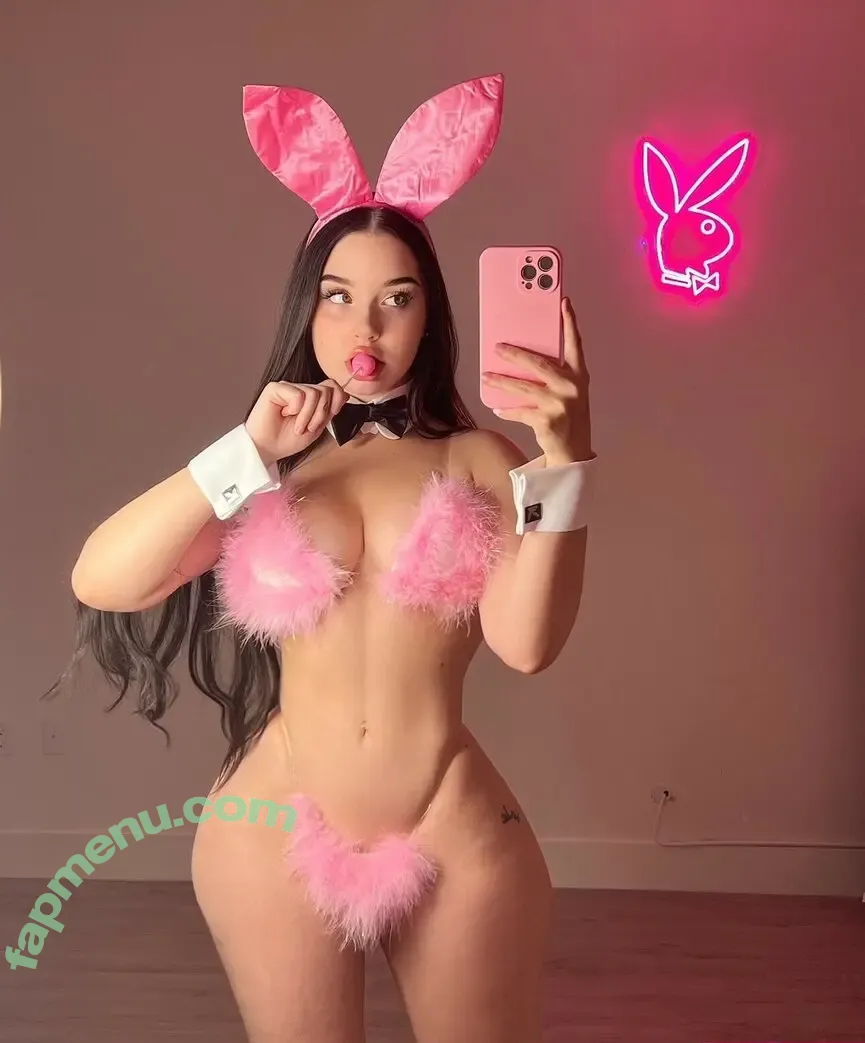 nikkiskies nude photo #0004 (imnikkiskies)