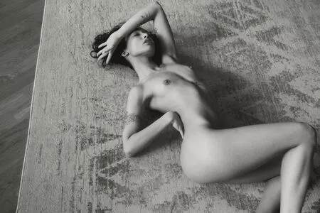 Nikol Beylik / Lily Hayjes / Wandaweb / nikolxxnikol / pronixyy nude photo #0700