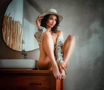Nikol Beylik / Lily Hayjes / Wandaweb / nikolxxnikol / pronixyy nude photo #0971