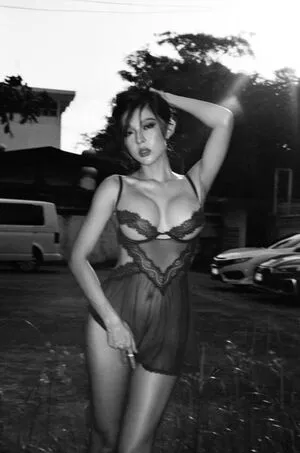 nimtharin / tharinnim nude photo #0134