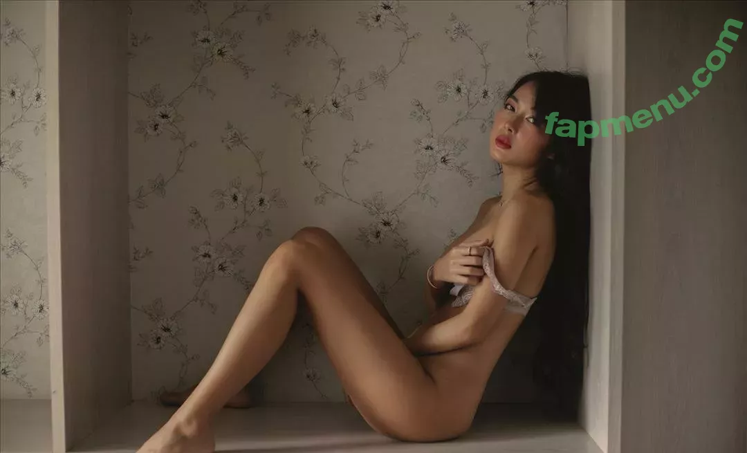 nimtharin nude photo #0062 (tharinnim)