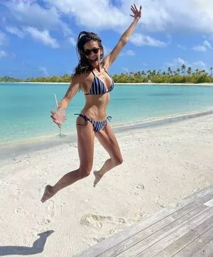 Nina Dobrev / nina nude photo #0955