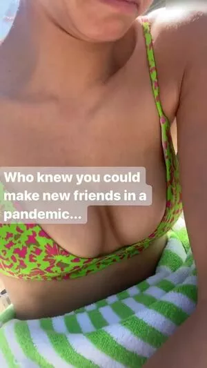 Nina Dobrev / nina nude photo #0974