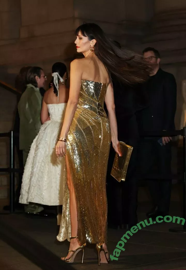 Nina Dobrev nude photo #0632 (nina)