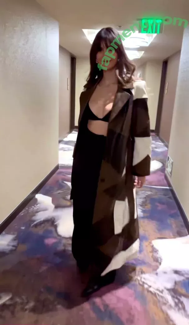 Nina Dobrev nude photo #0756 (nina)