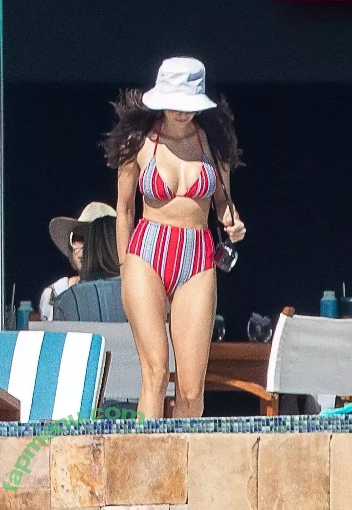 Nina Dobrev nude photo #0920 (nina)
