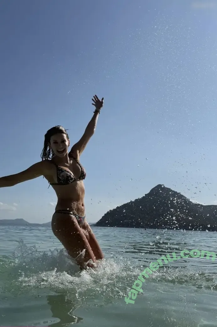 Nina Dobrev nude photo #1674 (nina)
