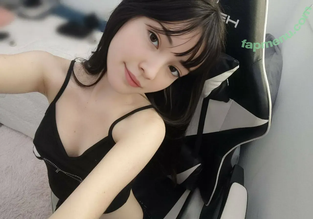 Nina Yumi nude photo #0007 (Nina Yumi)