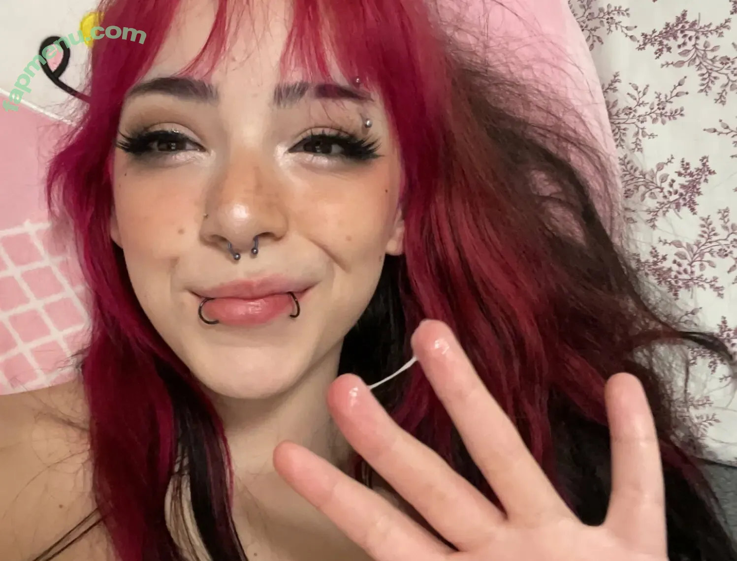 nineb4rks nude photo #0021 (ninebangerz)
