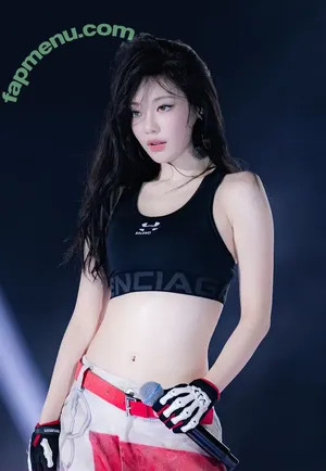 Ningning (æspa / aespa / imnotningning / littlechopper nude photo #1246