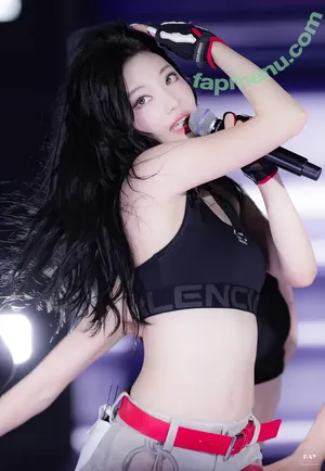 Ningning (æspa / aespa / imnotningning / littlechopper nude photo #1249