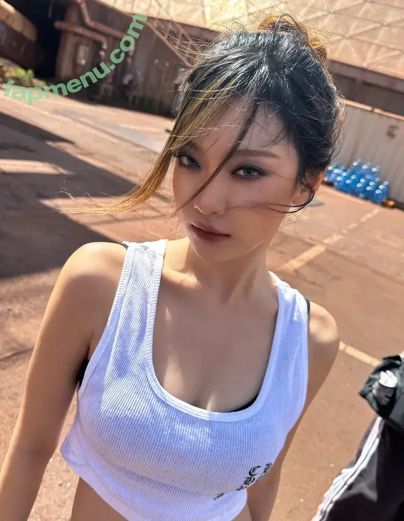 Ningning (æspa nude photo #1286 (aespa / imnotningning / littlechopper)