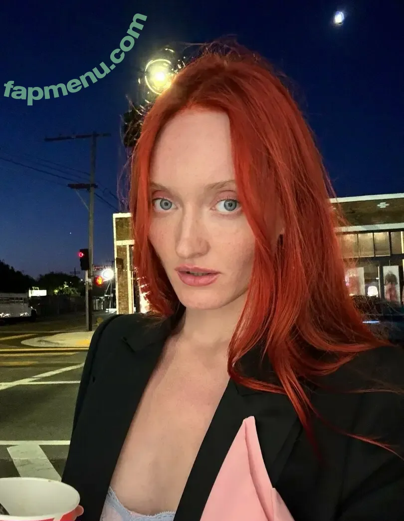 nininini nude photo #0007 (metanfetanini)