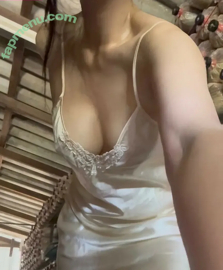 Niparat Konyai nude photo #0265 (Mika / mikahoney / mikanaka9999 / mikapok99)