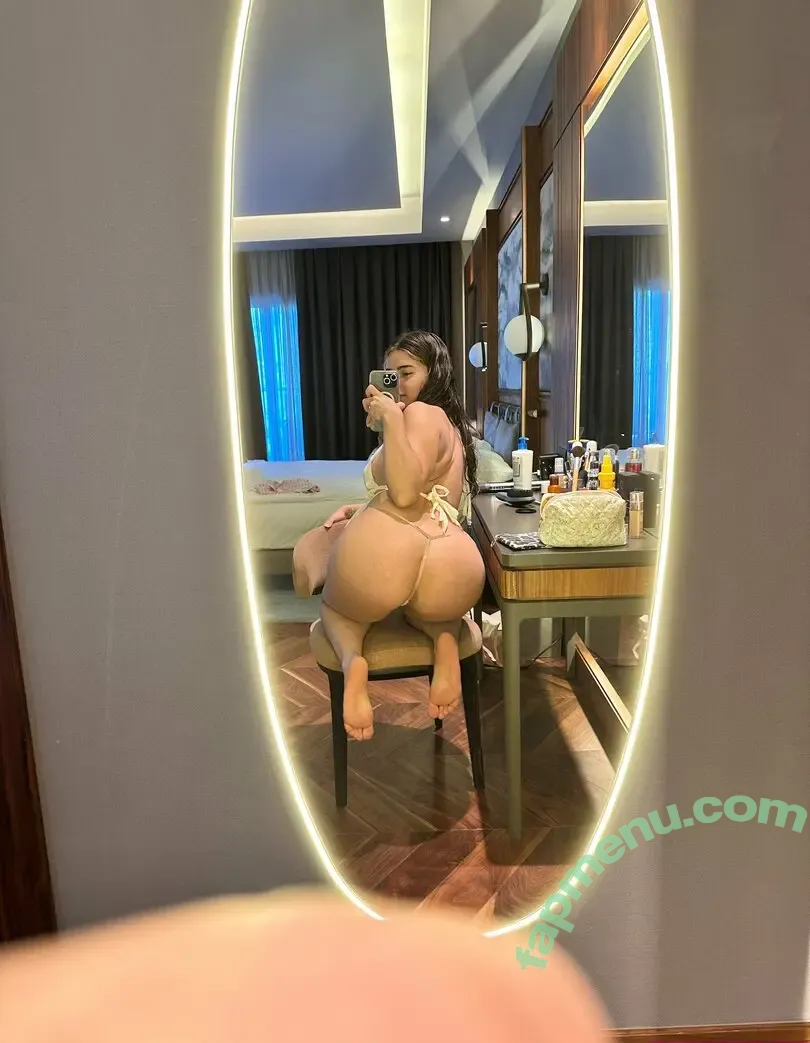 nisanymm nude photo #0024 (nisanymm)