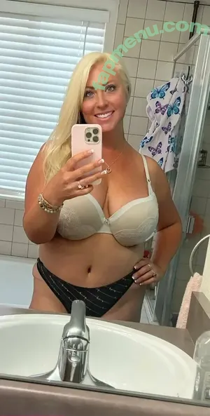 nitatv / loveme_nita nude photo #0002