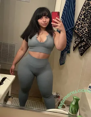 nixlynka nude photo #0012