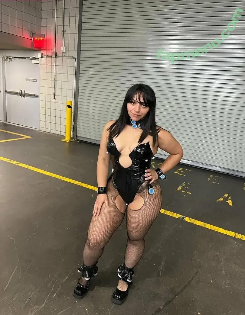 nixlynka nude photo #0010 (nixlynka)