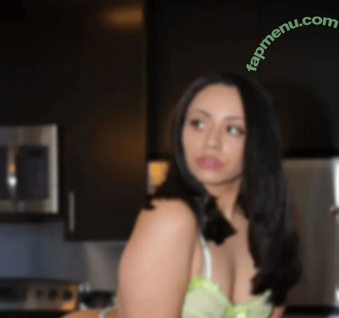 nixlynka nude photo #0021 (nixlynka)