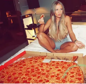 Niykee Heaton / niykeeheaton nude photo #0029