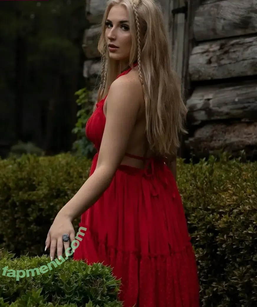 njgamergirl nude photo #0024 (Natalie Jones / nj.gamer.girl)