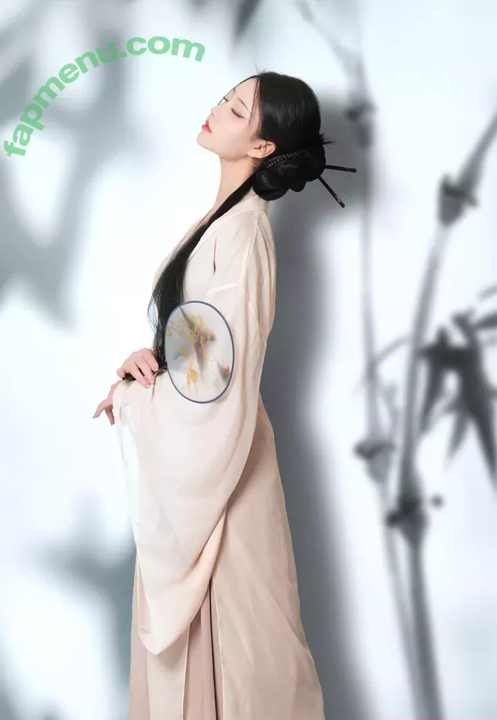 nnian_ nude photo #0256 (nianlin / nnian_011)
