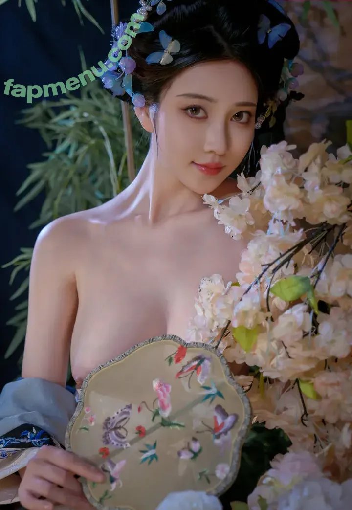 nnian_ nude photo #0930 (nianlin / nnian_011)
