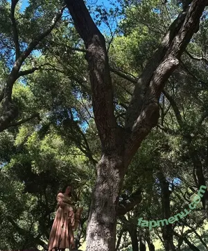 Noah Cyrus / noahcyrus nude photo #1025