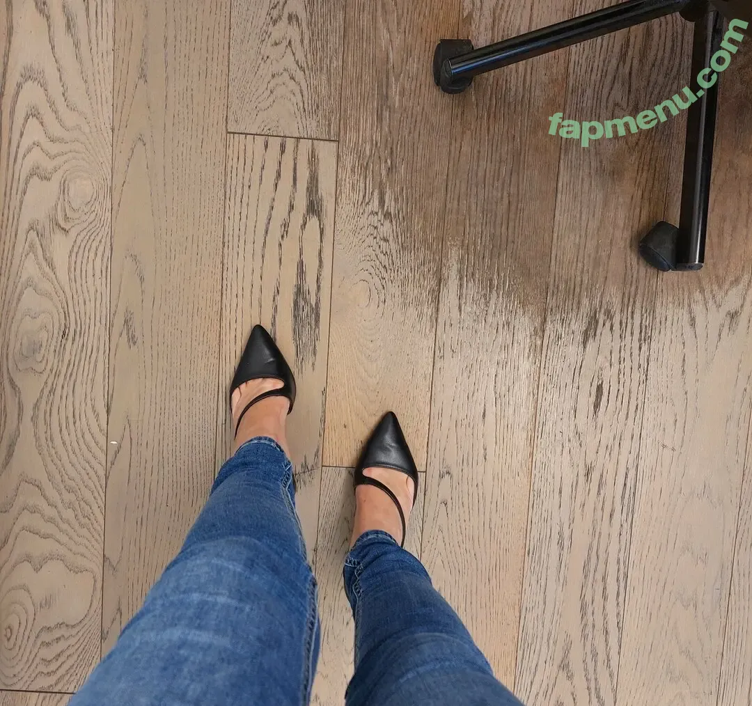 noblefootqueen nude photo #0025 (vesperqueen)