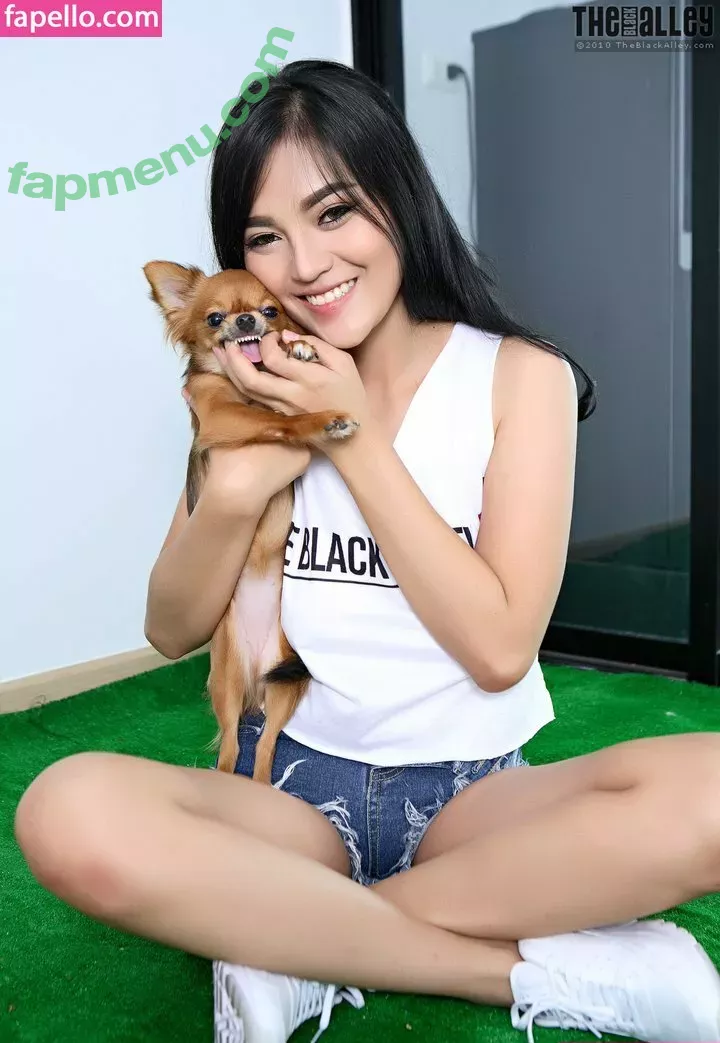 Noey Yanisa nude photo #0030 (Yingnoey2808 / noey_yanisa)