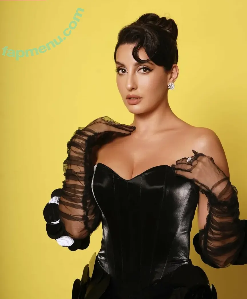 Nora Fatehi nude photo #0275 (norafatehi)
