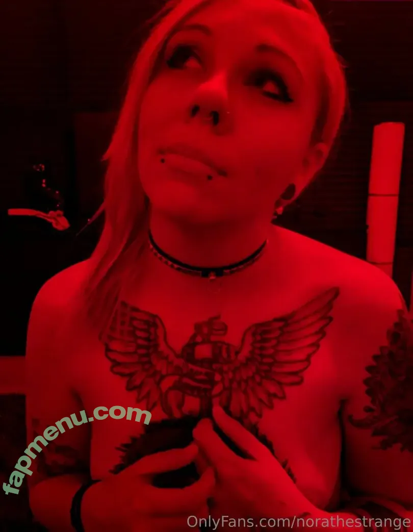 norathestrange nude photo #0016 (norathestrange)