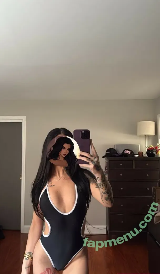 norawubz nude photo #0007 (norawubz)
