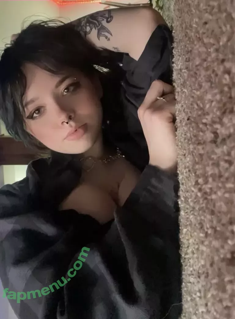 Notebookpapr nude photo #0106 (Notebookpapr)