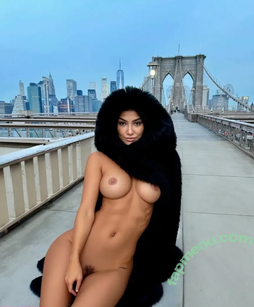 Nourhene Hocini nude photo #0059 (Nourhene Hocini)