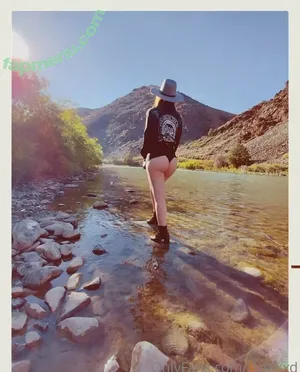 novasleeps / novasleepco nude photo #0003