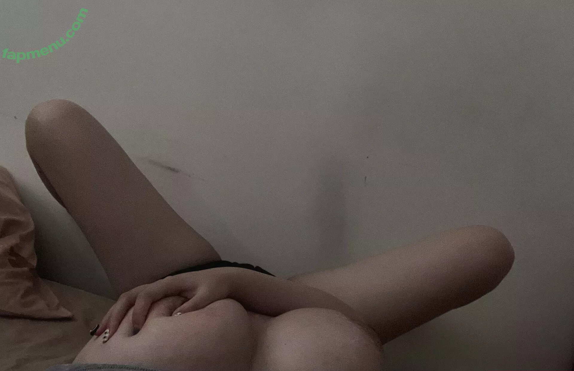 nrk_kb nude photo #0086 (lllssin_8)