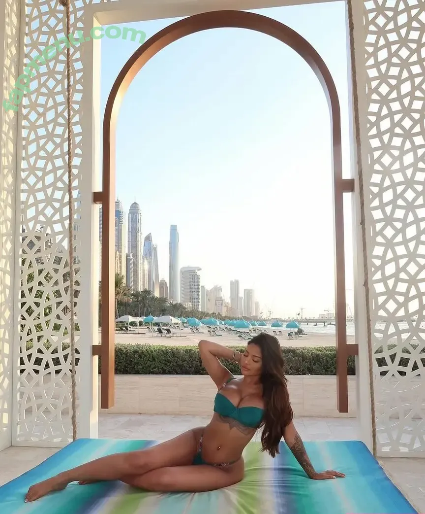 Nursh nude photo #0077 (Nurshath Dulal / nurshathd_)